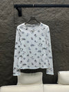 Round neck ski print top