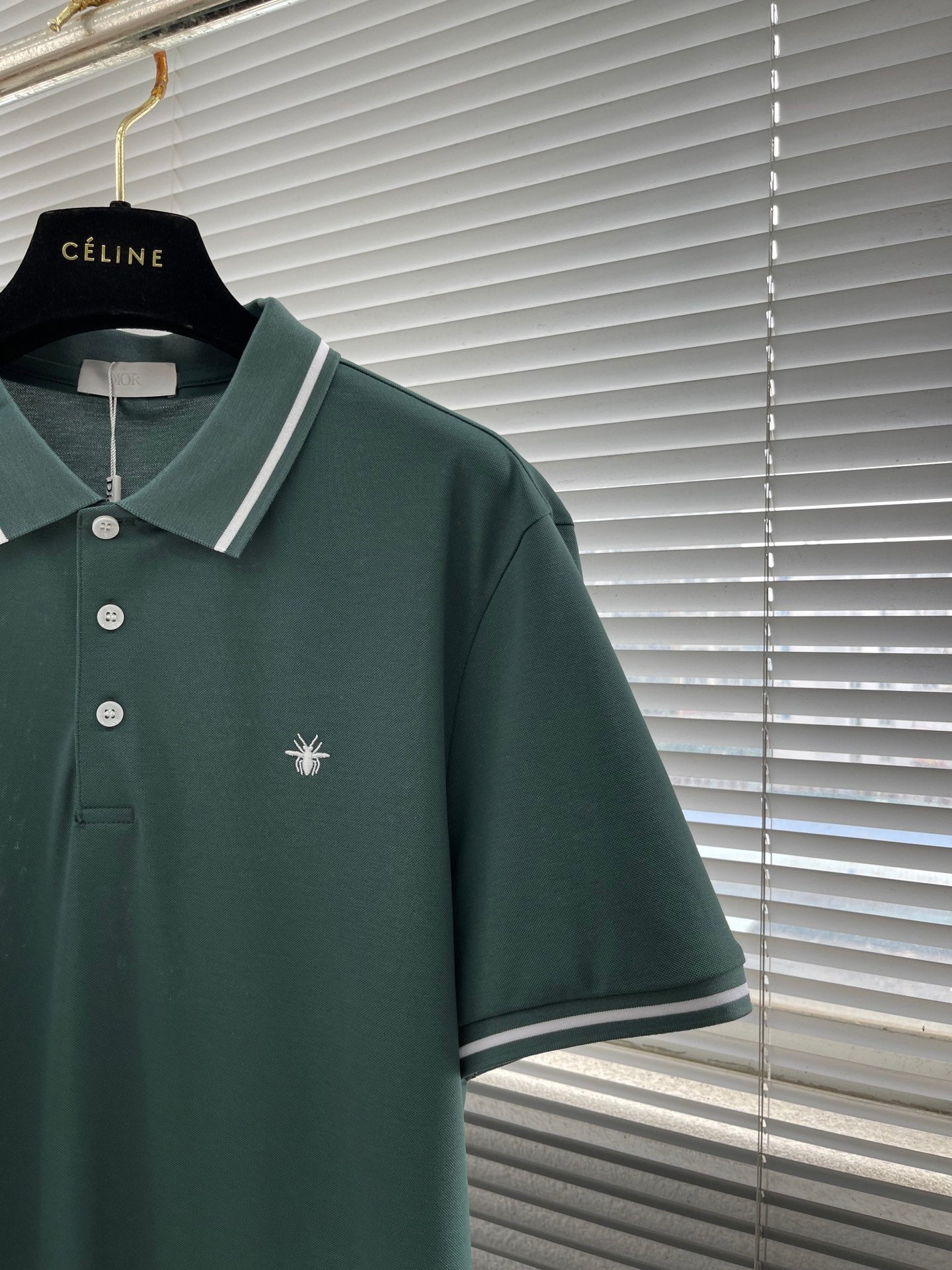 classic embroidered short-sleeved polo shirt