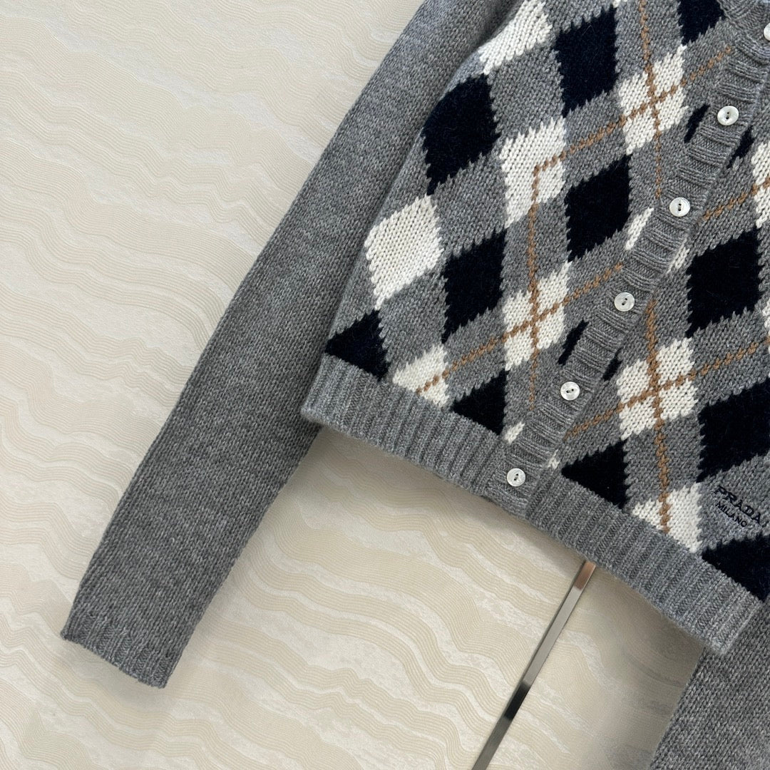 Intellectuals' college style fashionable sweater jacket