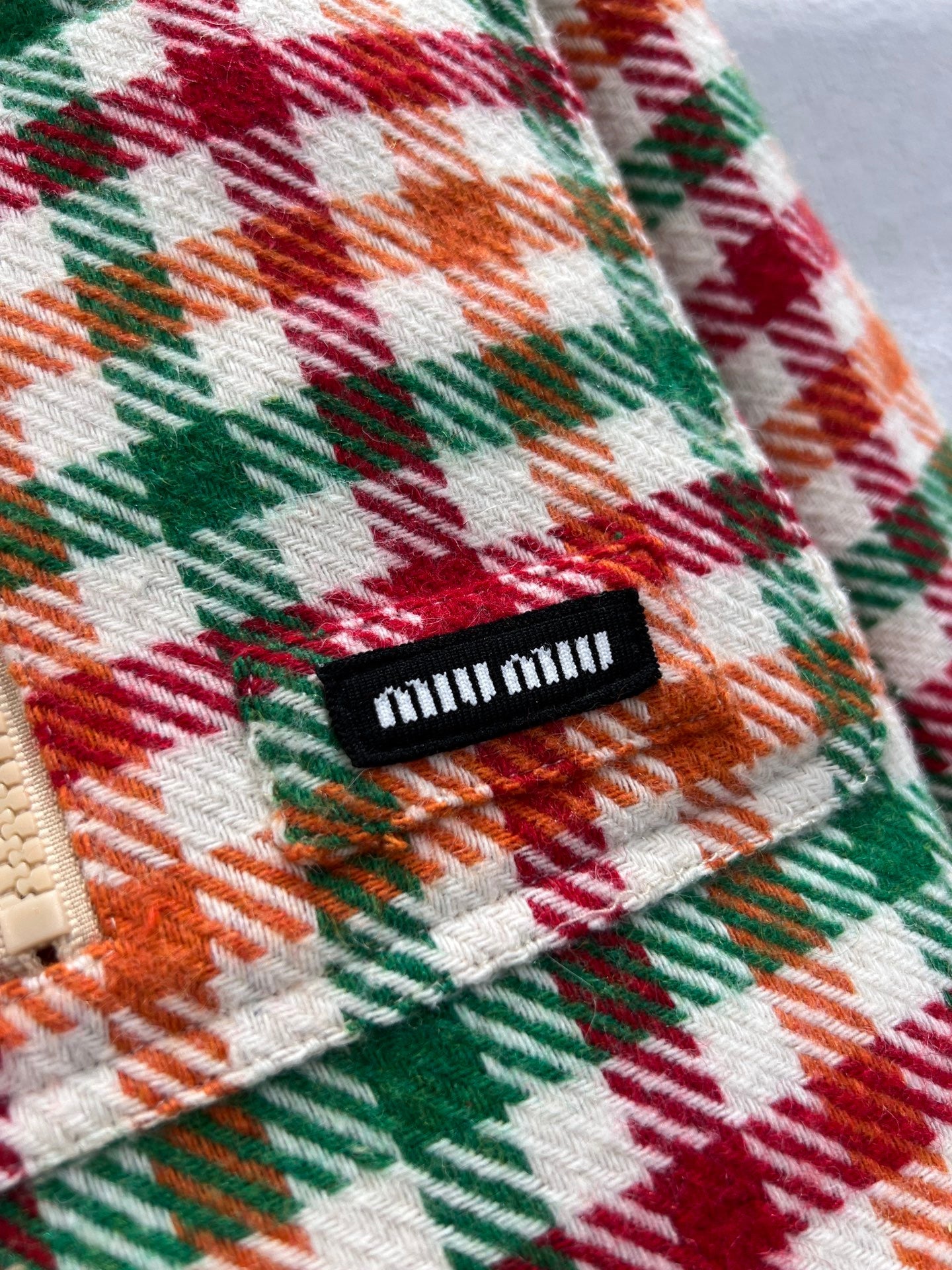 New autumn and winter colored plaid lambhair collar jacket jacket
