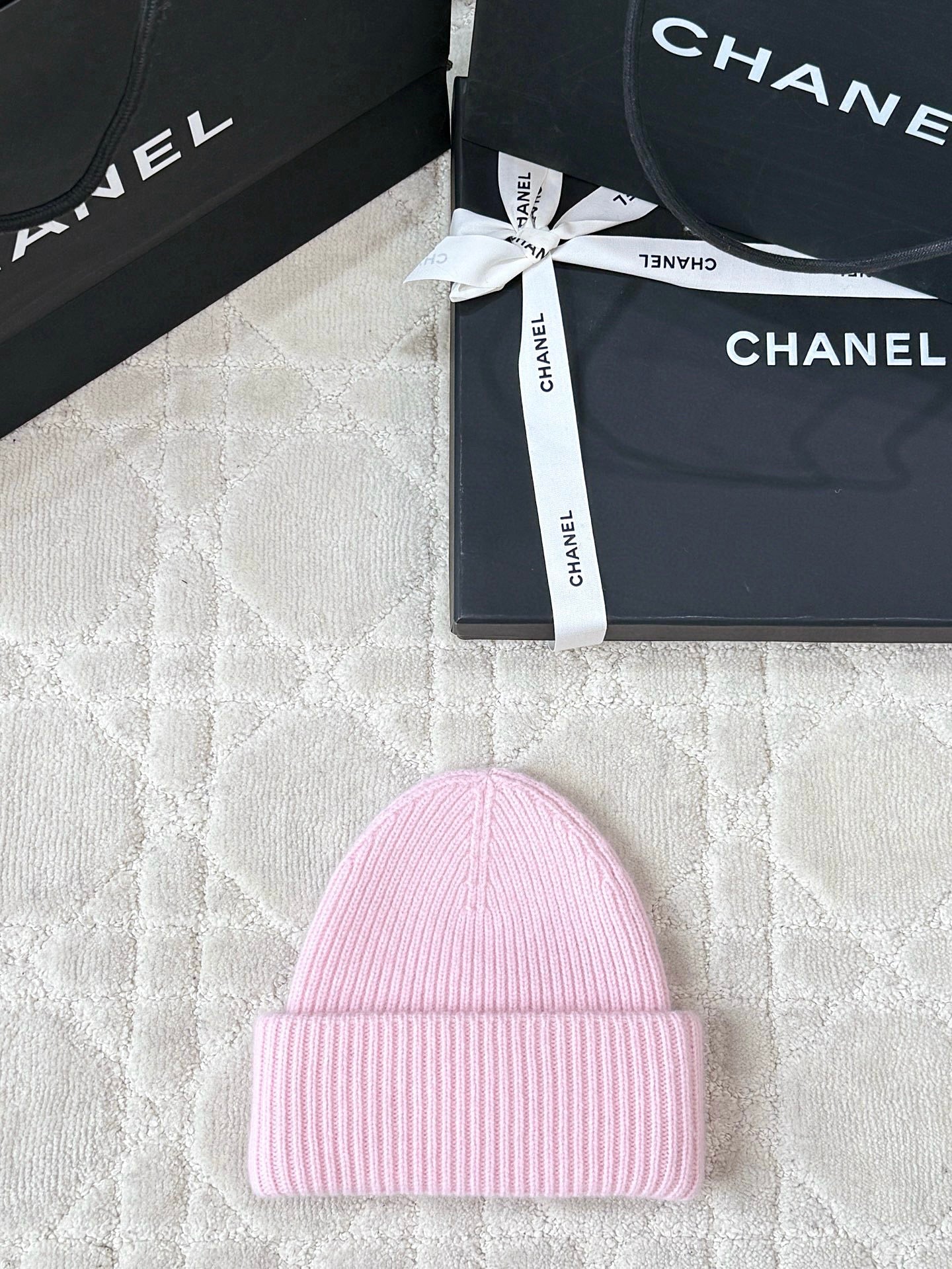25 new pure wool letter embroidery rolled edge knitted cold hat