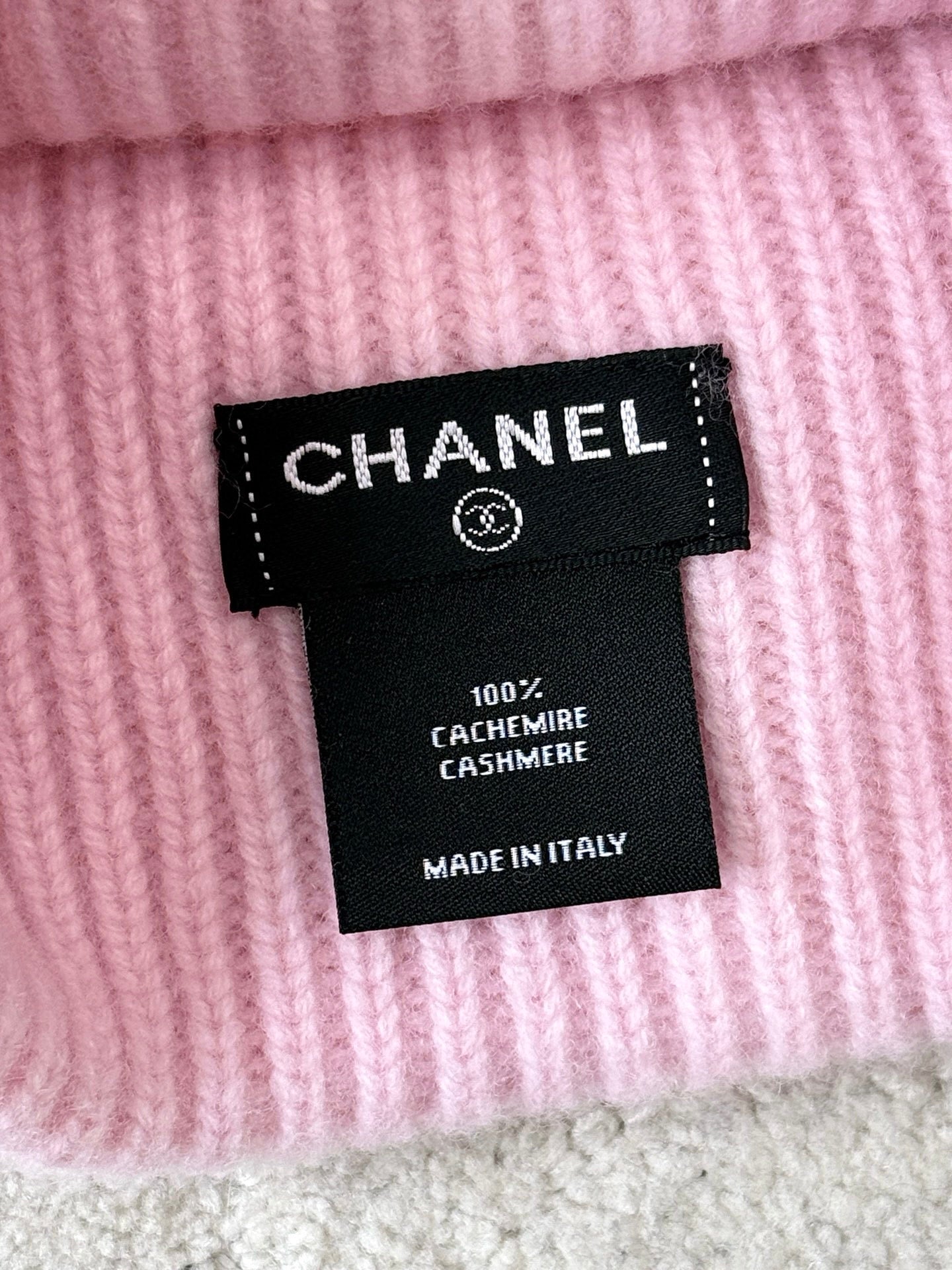 25 new pure wool letter embroidery rolled edge knitted cold hat