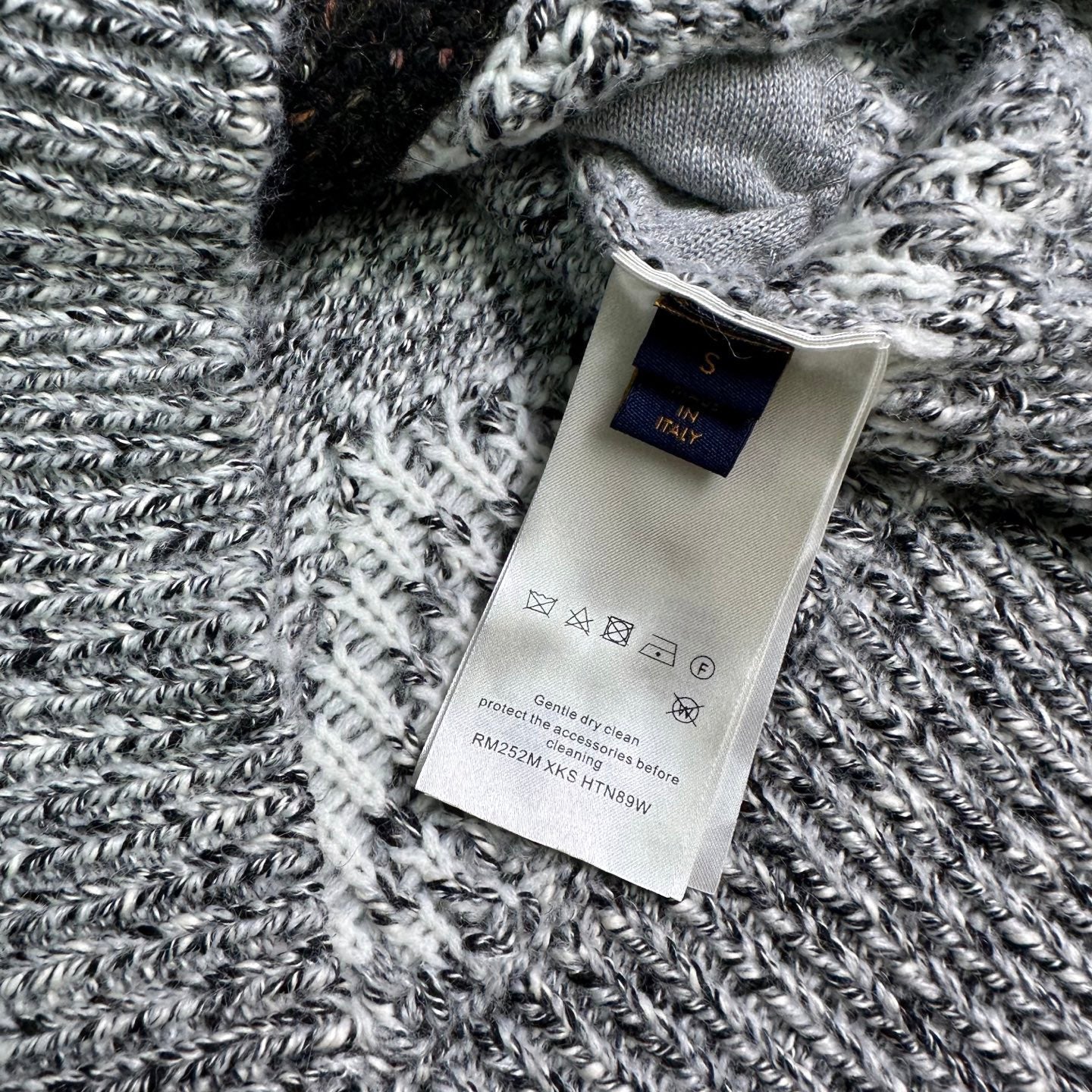 New limited edition couple's knitted jacket