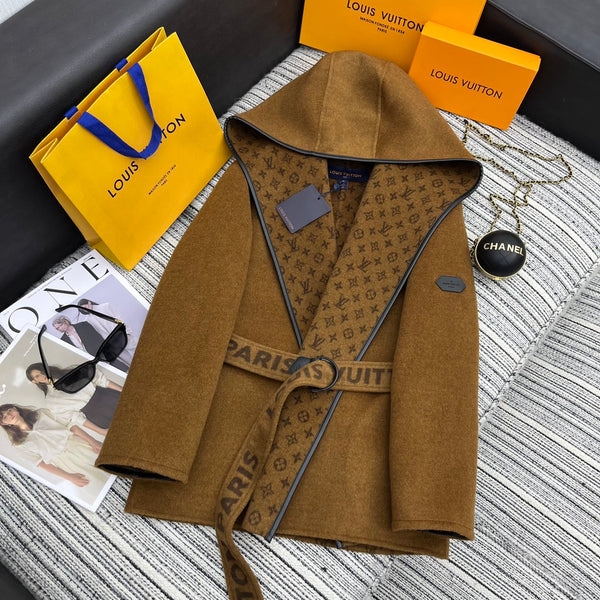 Classic caramel floral pattern hooded jacket