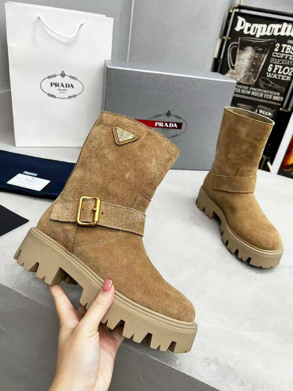 Classic triangle Rocket women's boots