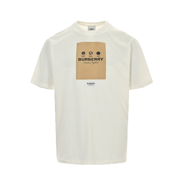 Short sleeves with chest patch label