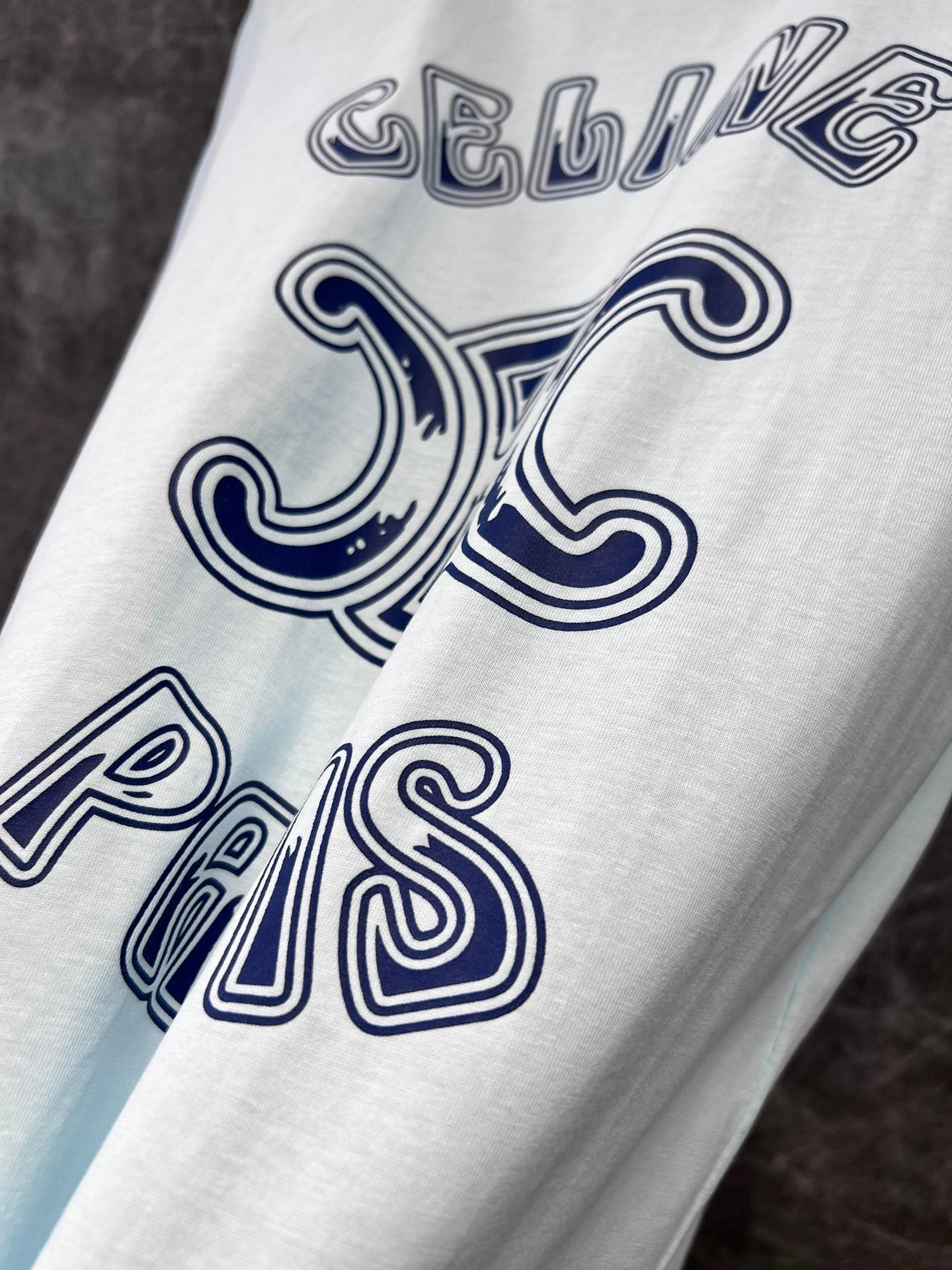 New crew neck logo short sleeves