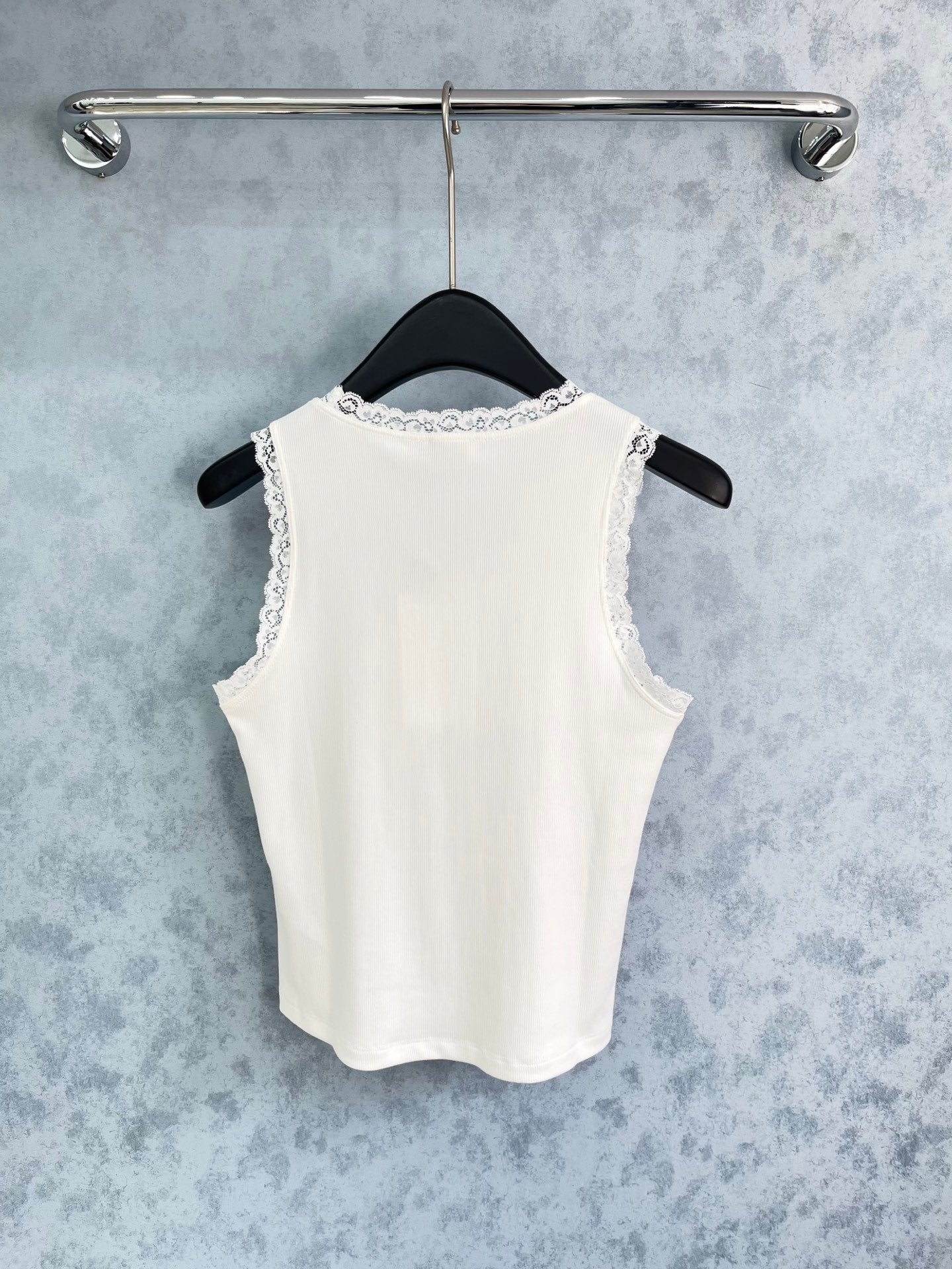 Lace-paneled embroidered vest
