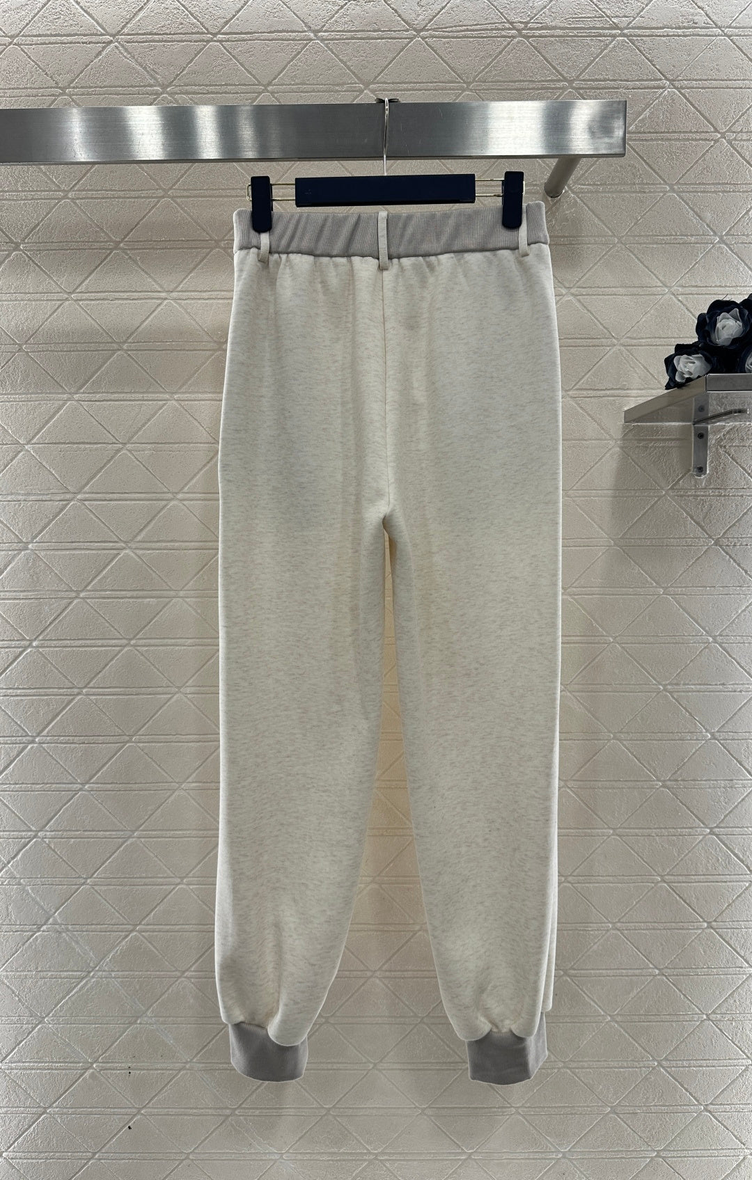 Lapel collar zip-up jacket and trousers set