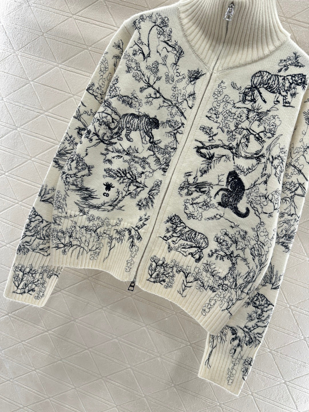 Embroidered jacquard knit zip-up jacket
