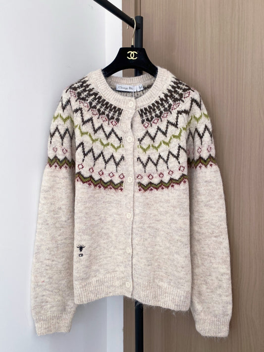 New contrasting color diamond pattern knitted cardigan