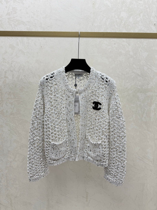 Openwork beaded round-neck knitted cardigan
