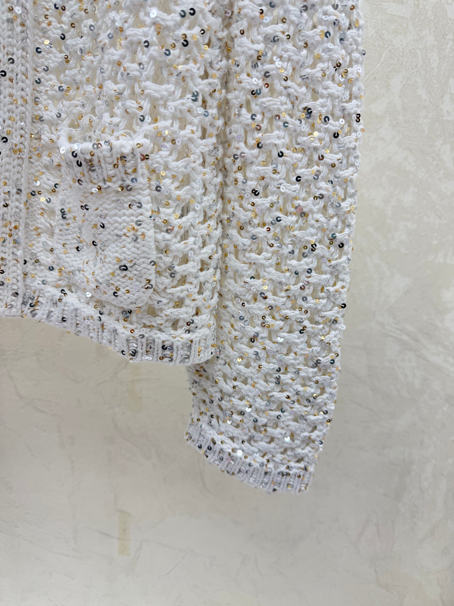 Openwork beaded round-neck knitted cardigan