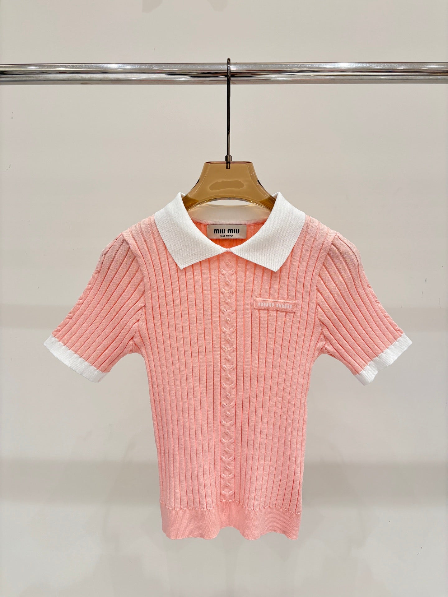 2026 new arrival, lapel collar, color-block knitted short-sleeved top.