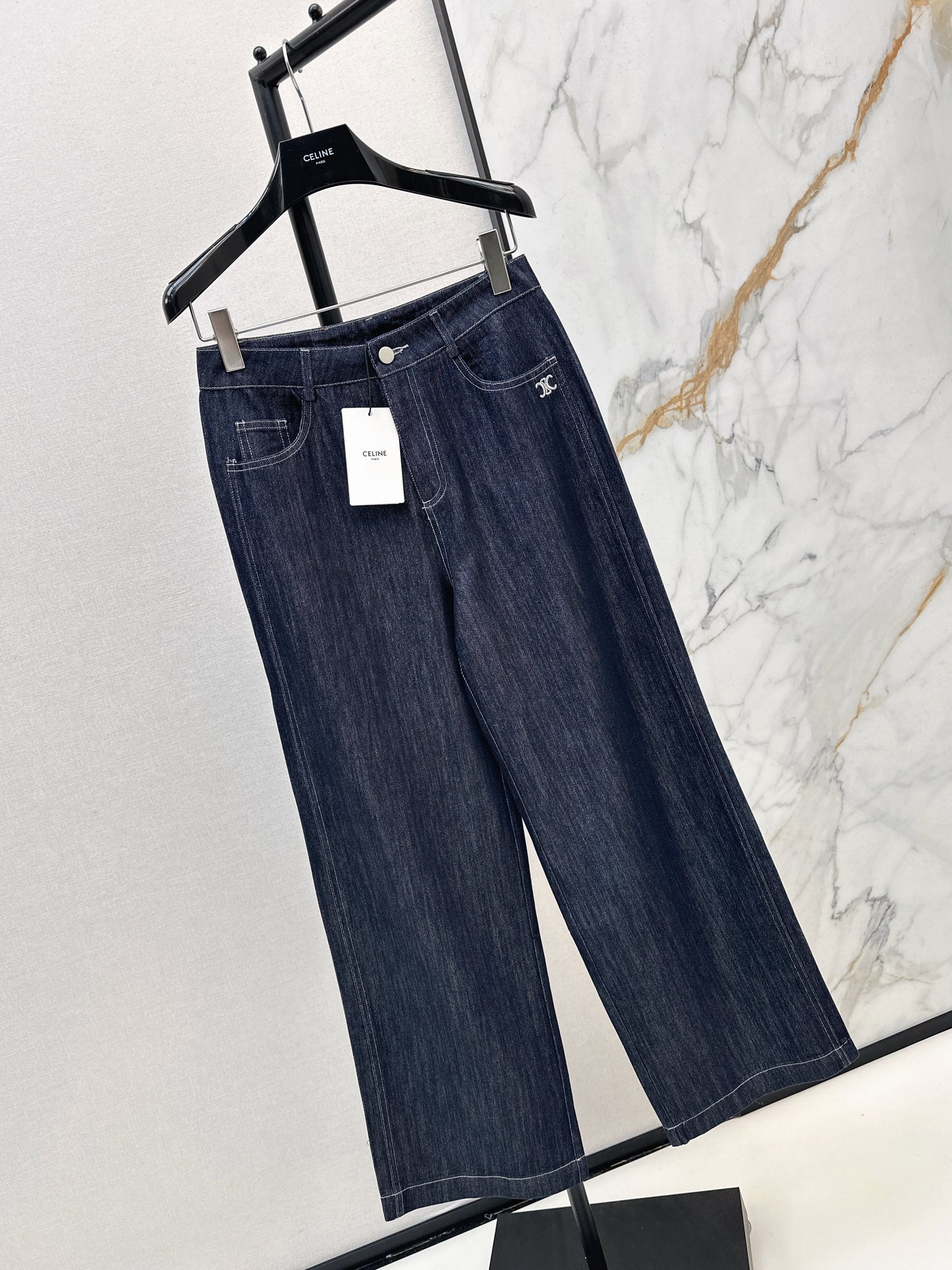 26 New Low-Rise Jeans