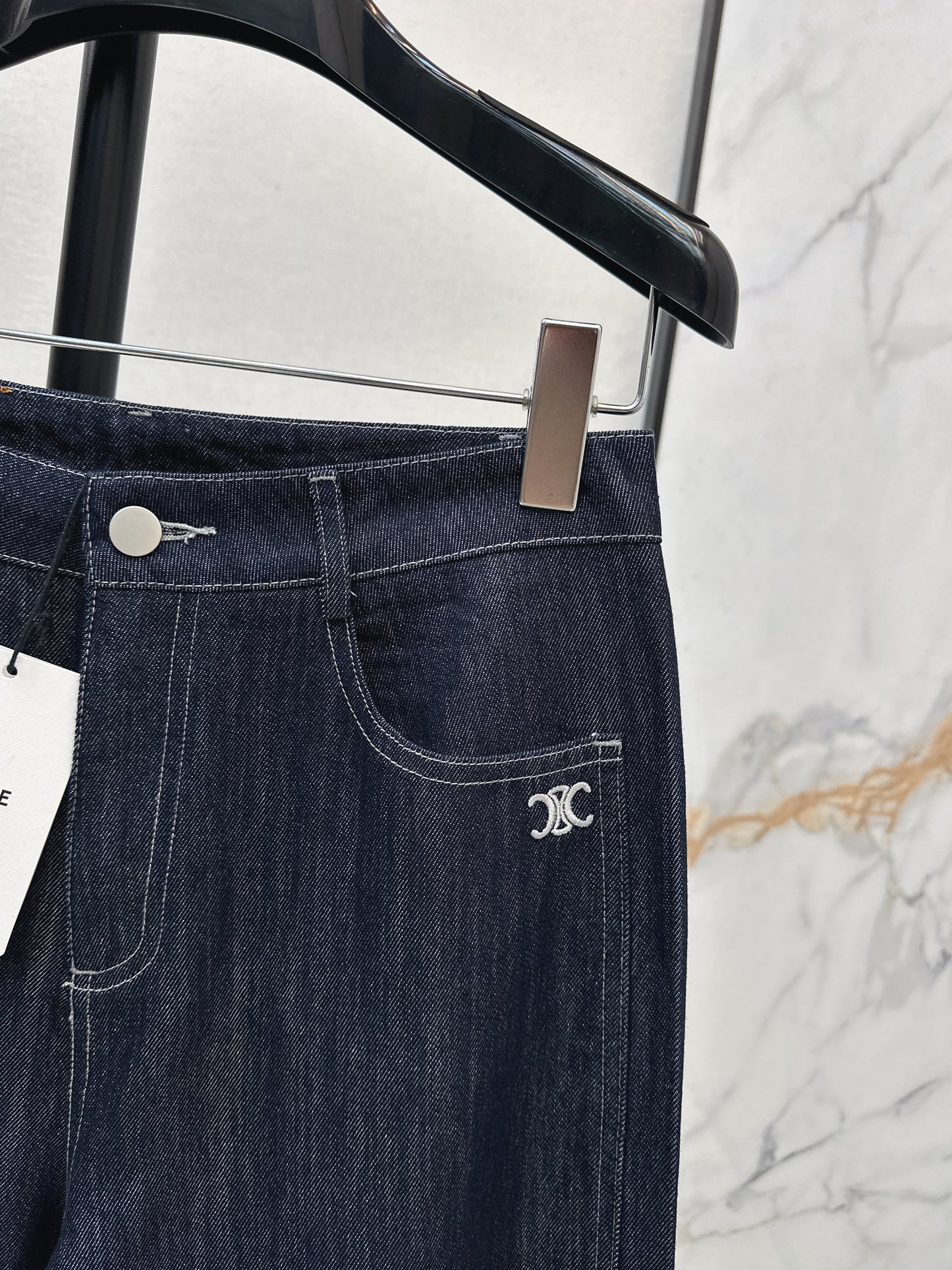 26 New Low-Rise Jeans