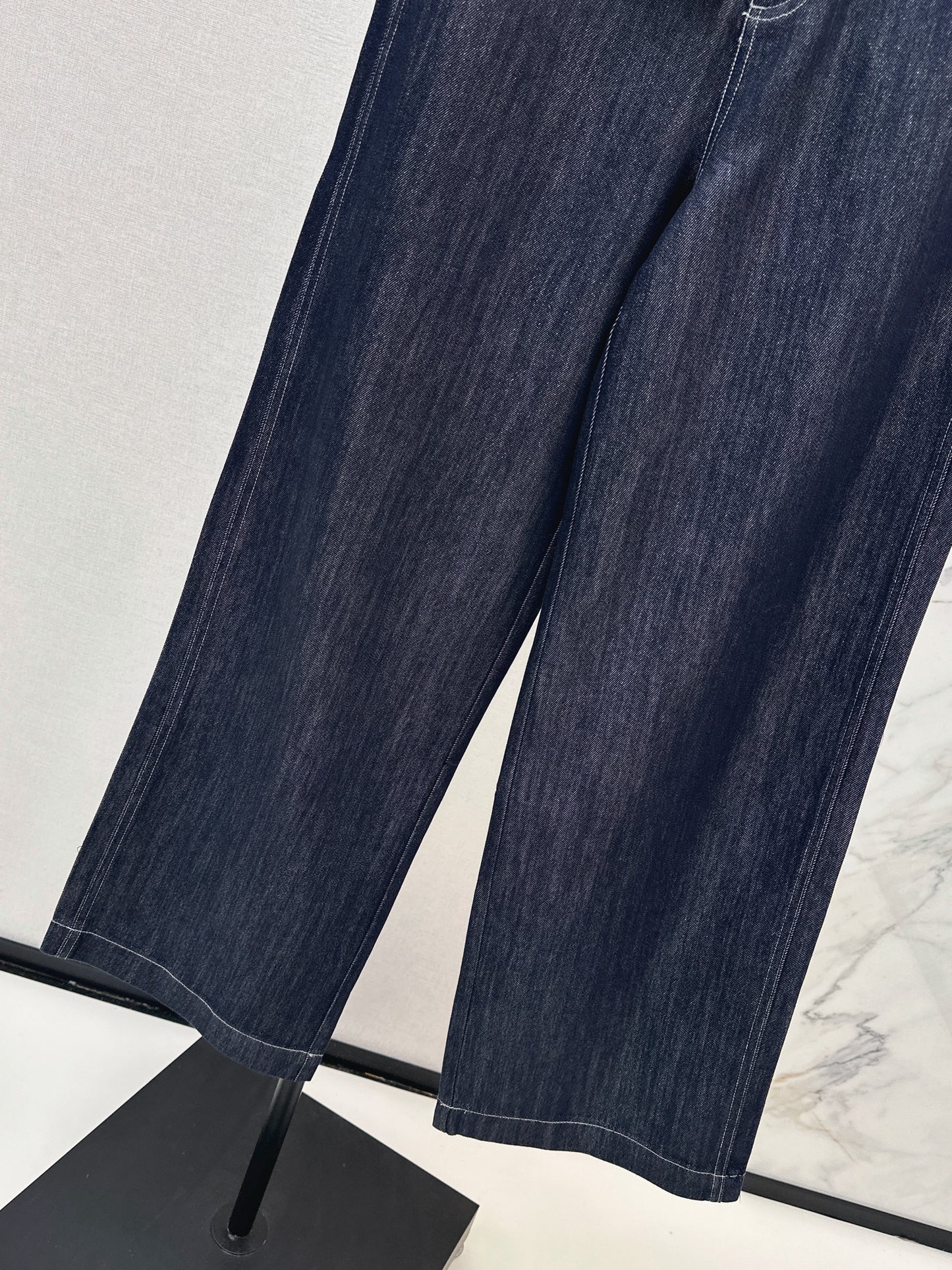 26 New Low-Rise Jeans