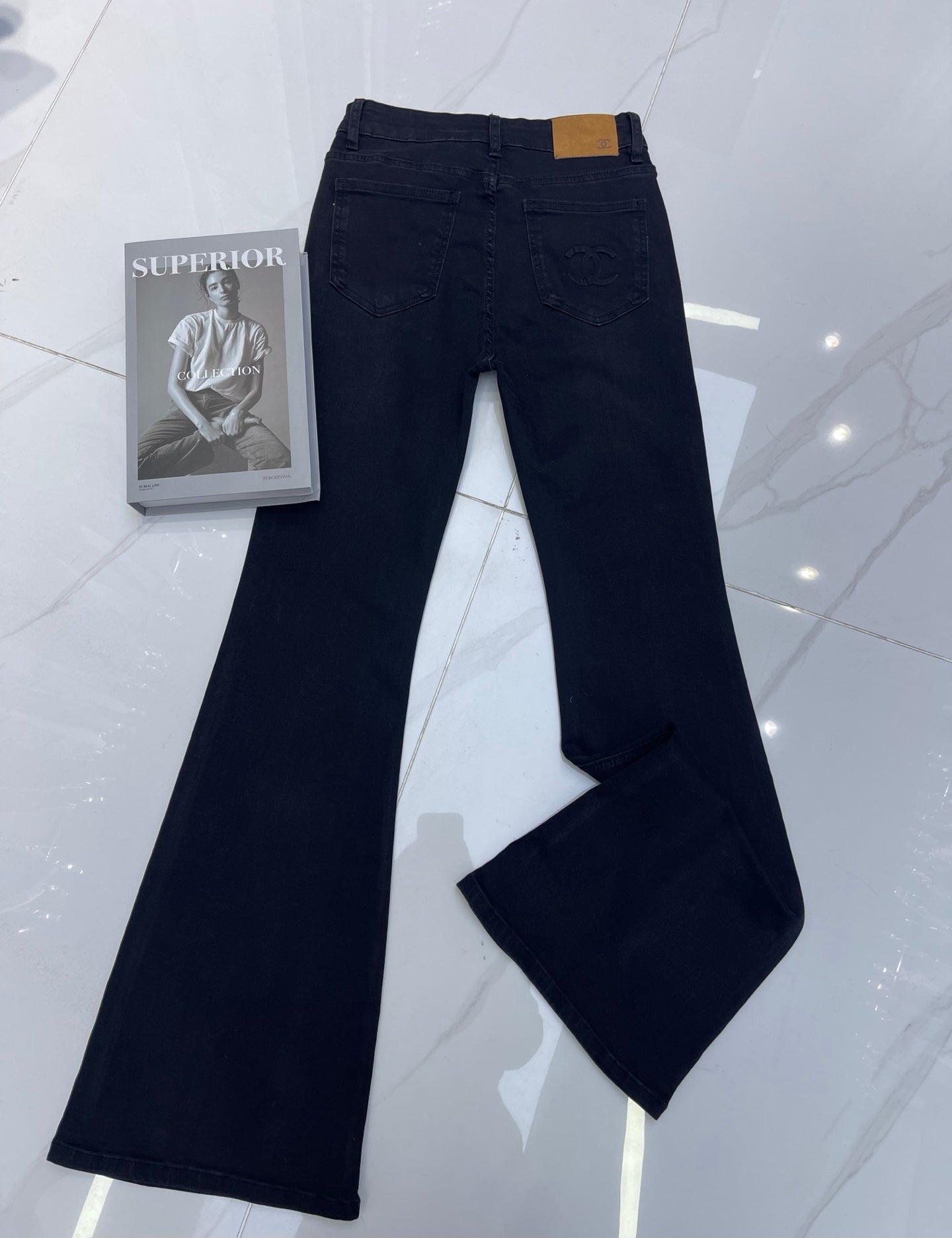 26 Printed Classic Logo High-Waisted Flared Pants
