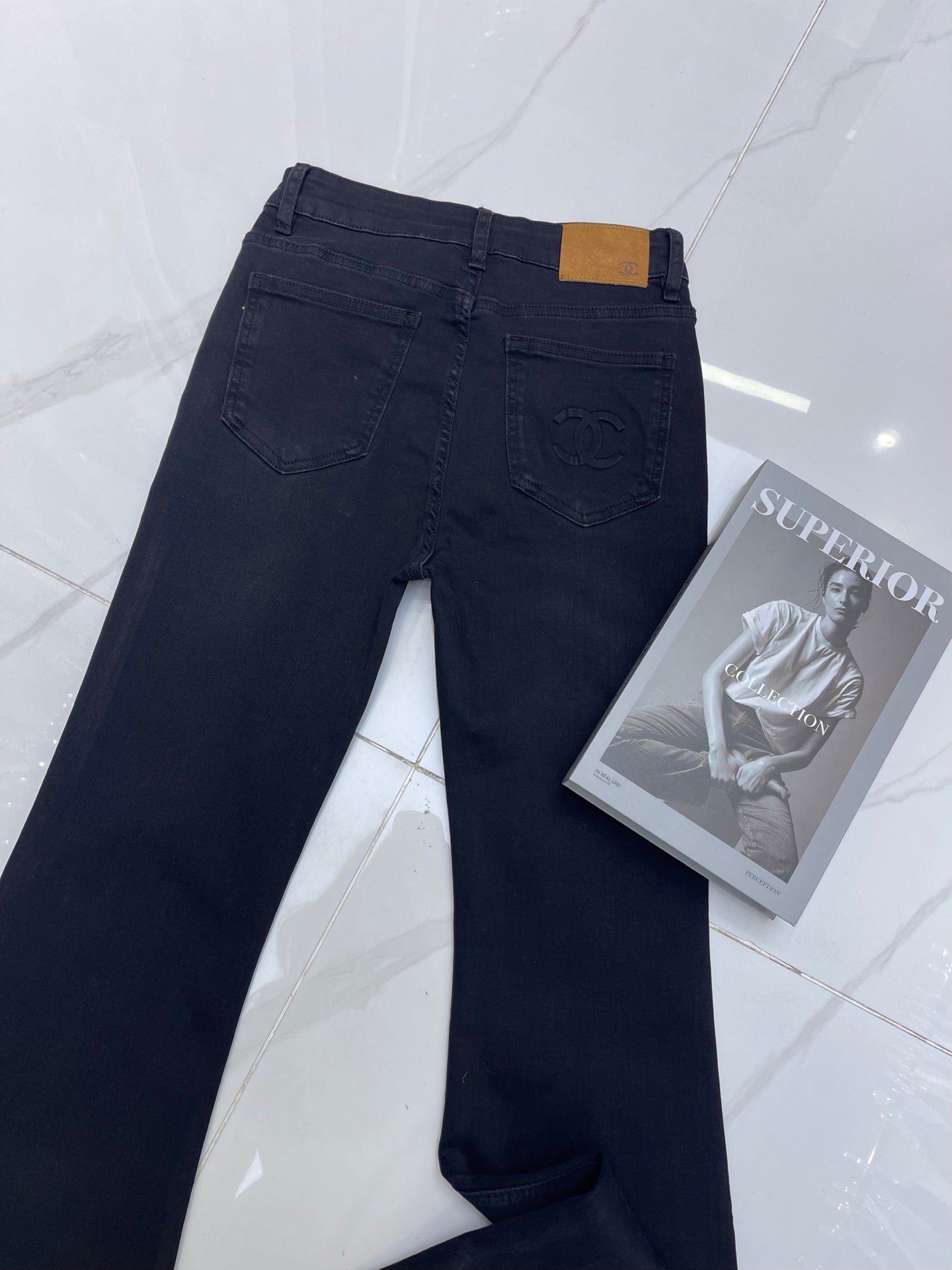 26 Printed Classic Logo High-Waisted Flared Pants