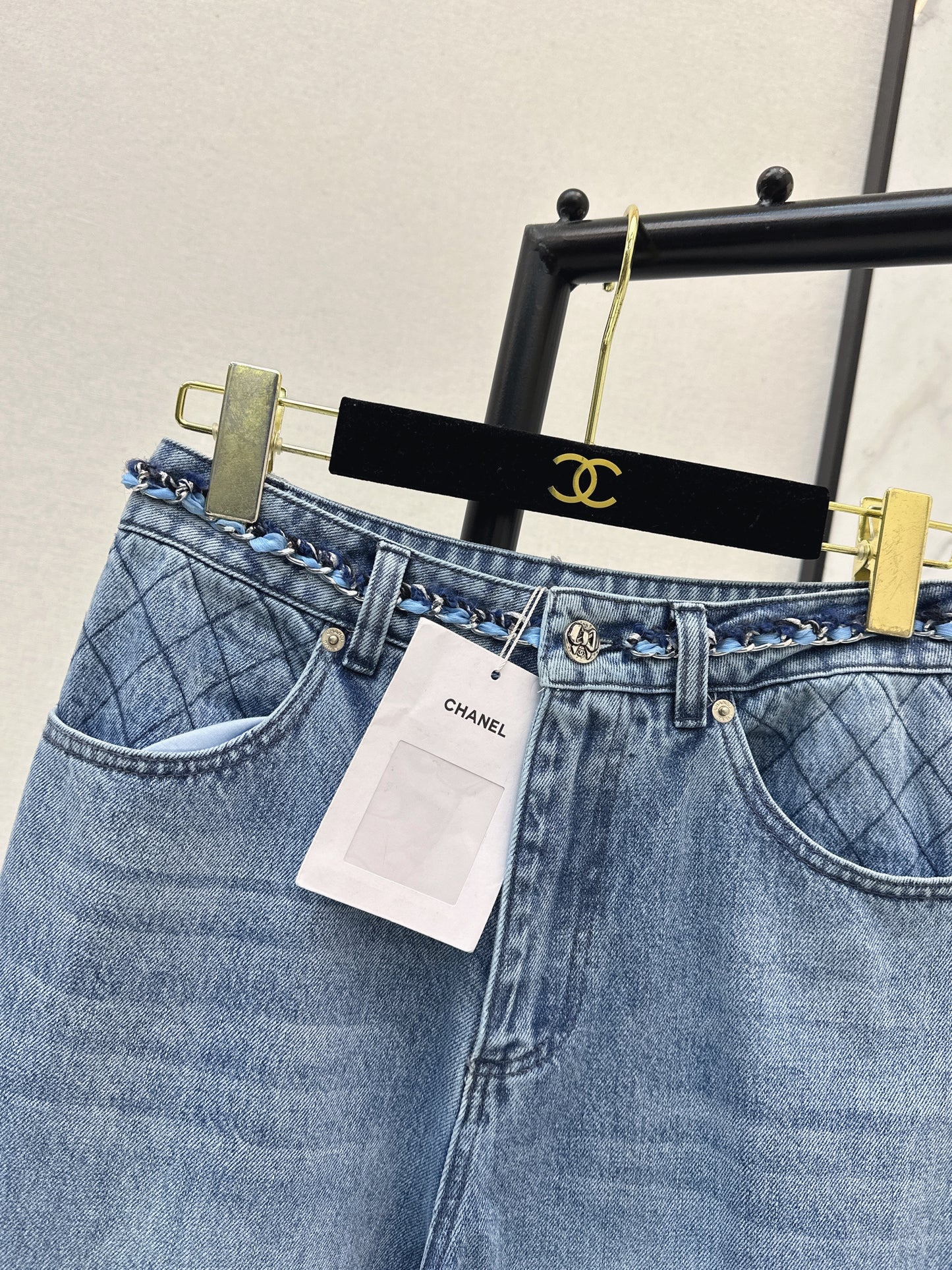 26 Latest-Style Vintage Washed Denim Jeans