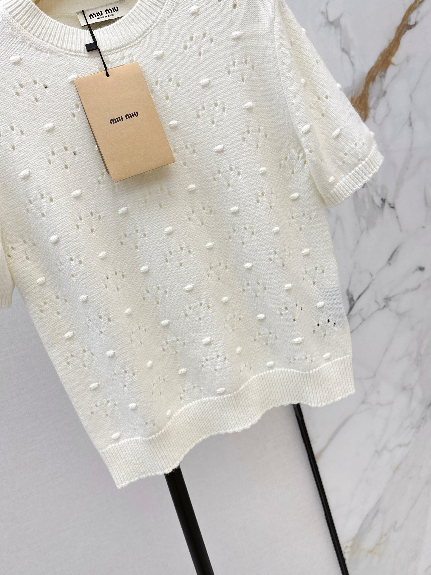 26 Hollow-out crochet letter logo short-sleeved shirt