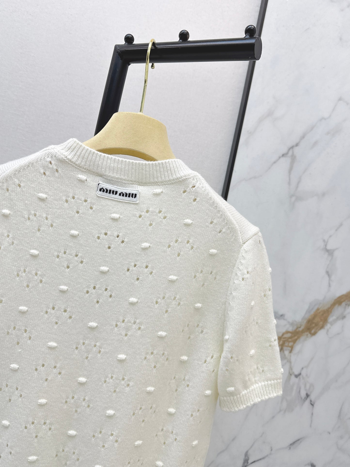 26 Hollow-out crochet letter logo short-sleeved shirt