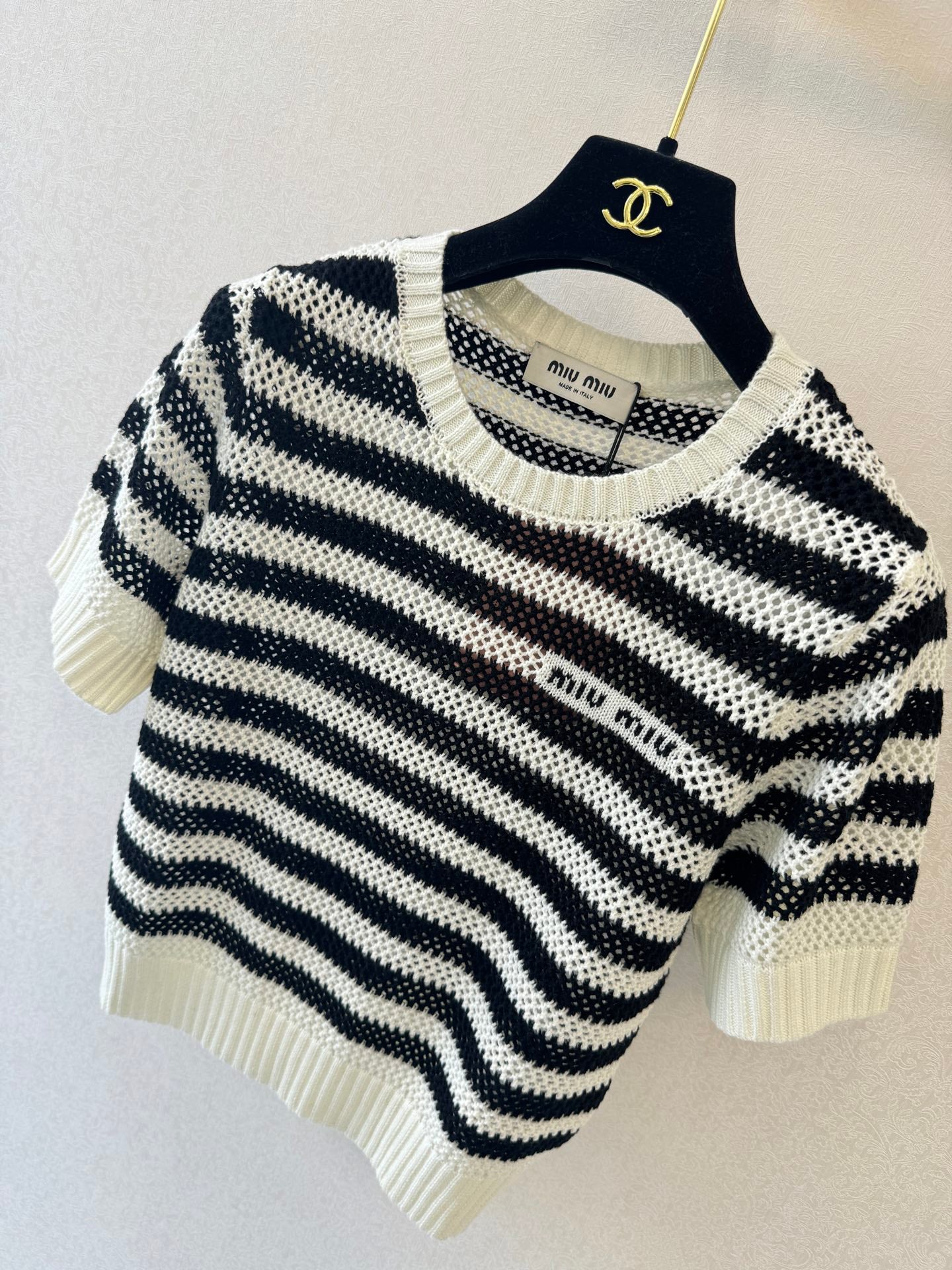 26 New Color Block Striped Hollow-Out Knit T-Shirt