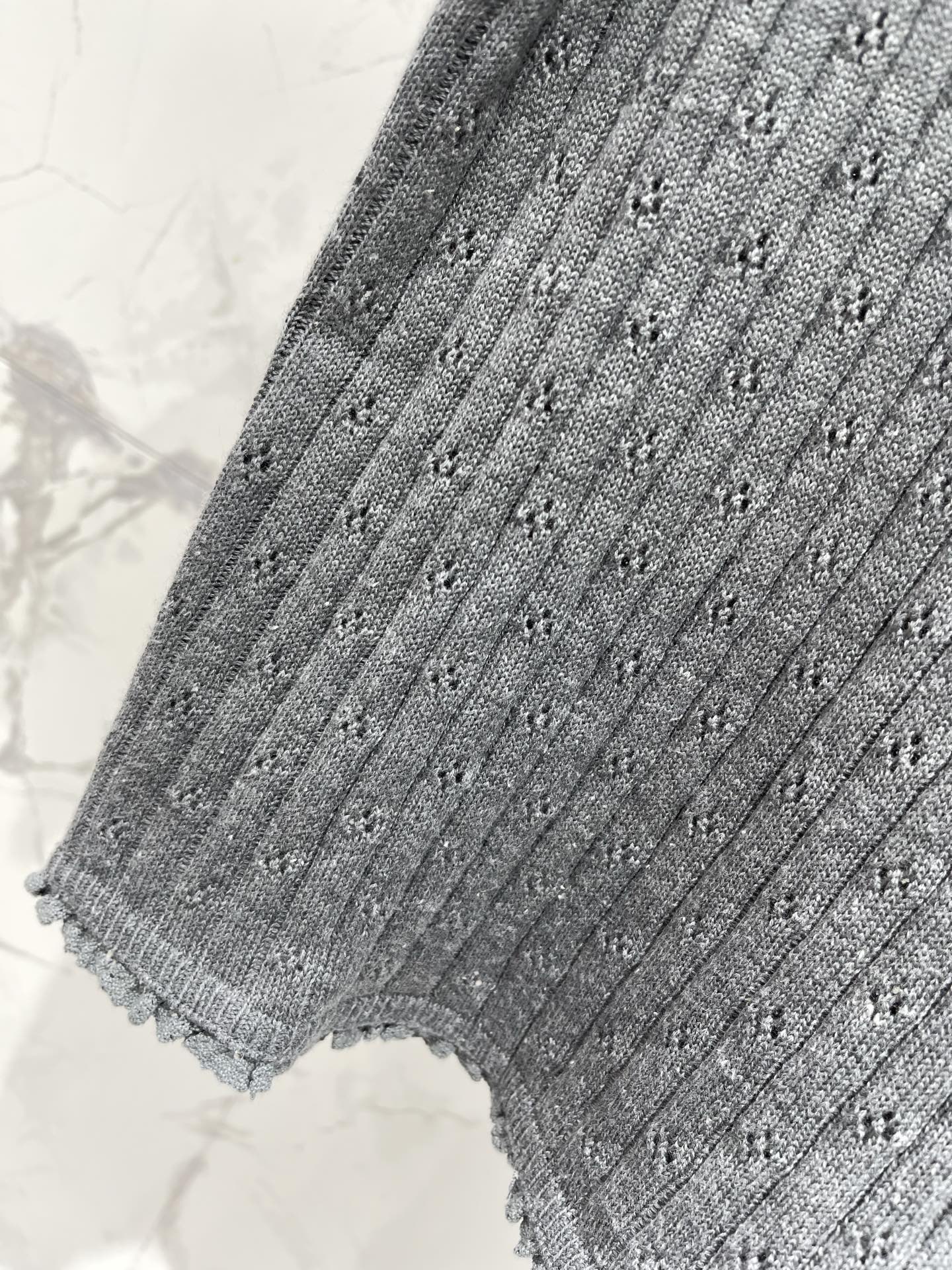 26 New Style Ribbed Knit Sweater with Lace Trim