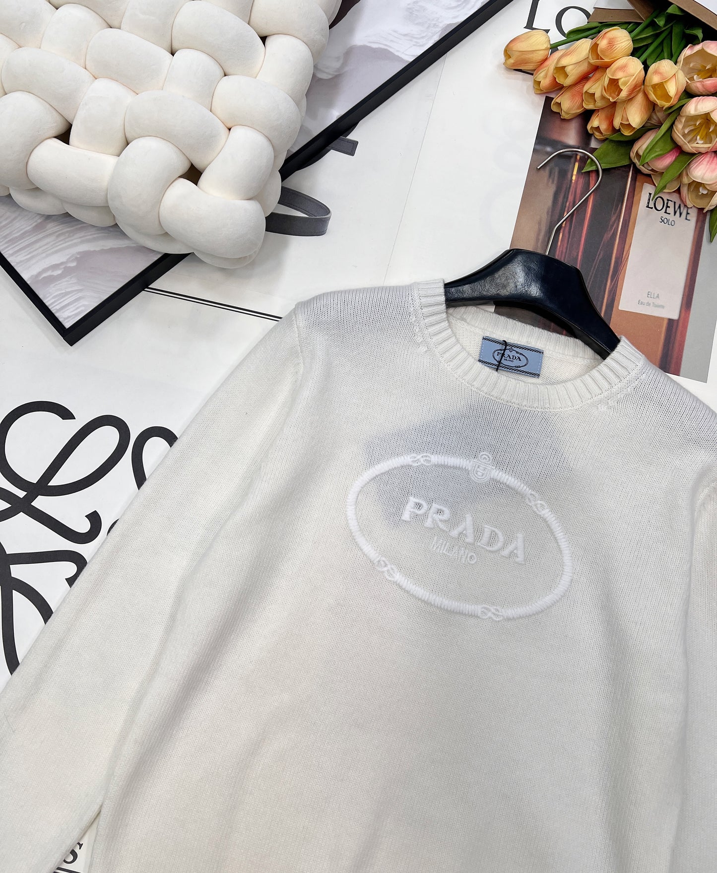 26 New Style Embossed & Embroidered Wool Sweater