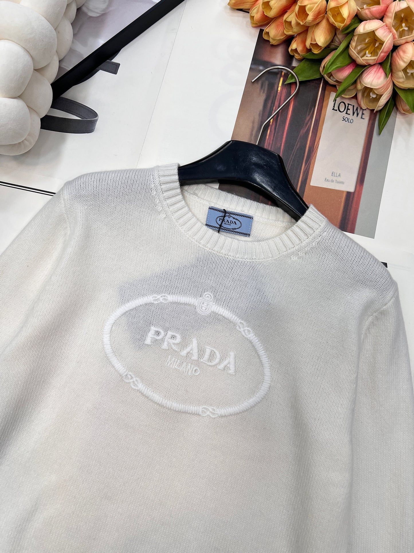 26 New Style Embossed & Embroidered Wool Sweater