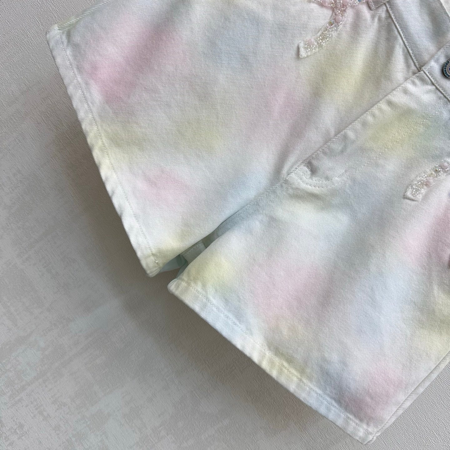 26ss tie-dye beaded denim shorts